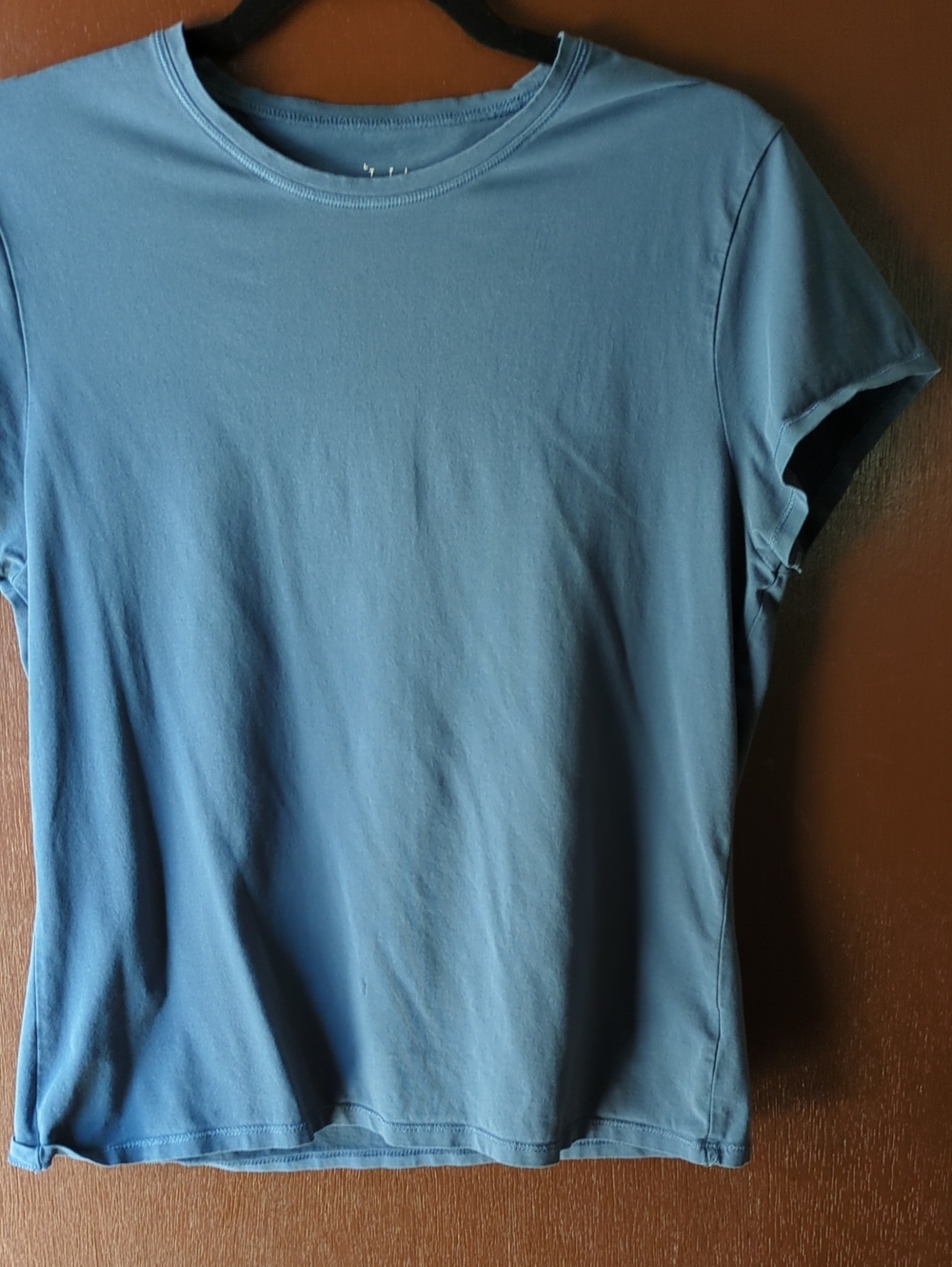 5 For $20  Classic Crewneck Women's Top in Dusty Blue Size M